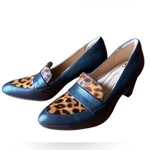 Womens Sofft “Parkdale” Cow Hair and Leather Heeled Loafers Size 9 1/2